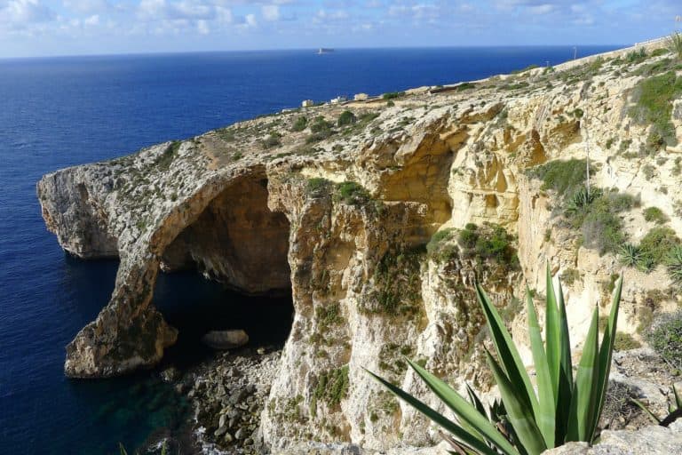 Malta Travel Guide