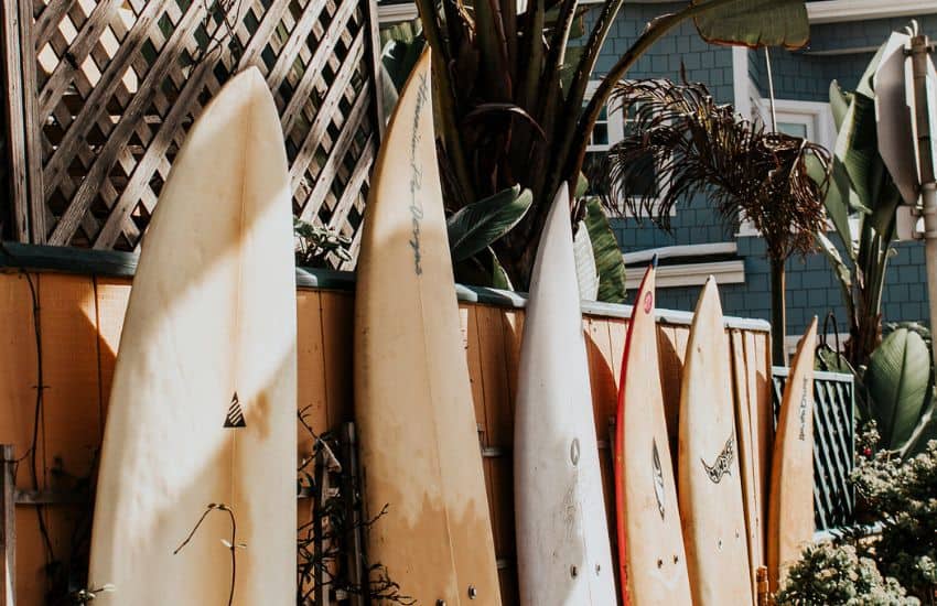 surfboards in San Mateo surfshop in ecuador